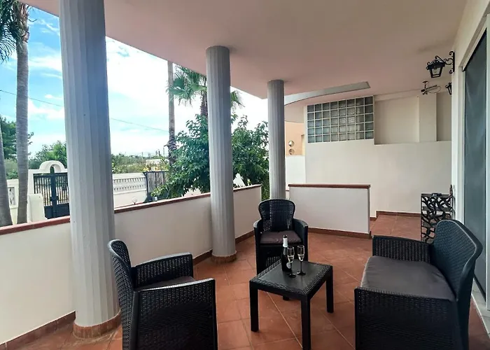 بيت ضيافة Colle Salento 3*